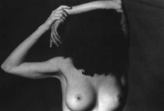 Голая киска Мадонны в откровенной фотосессии фото #15