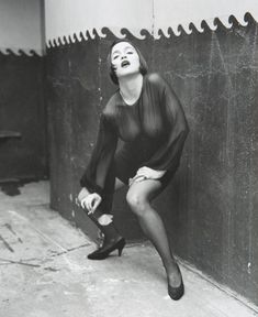 Через прозрачную блузку Мадонны видно голую грудь фото #2