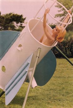 Откровенная фотосессия Мадонны для Vanity Fair фото #5