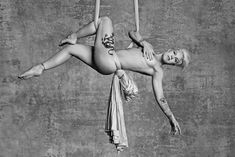 Пинк обнажилась для журнала People фото #5