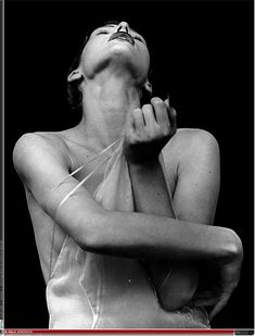 Милла Йовович разделась для  Peter Lindbergh: Stories фото #6