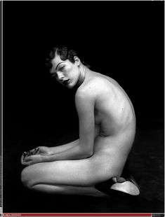 Милла Йовович разделась для  Peter Lindbergh: Stories фото #8