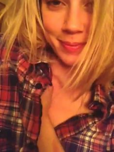 Обнажённая Эмбер Хёрд на украденных хакерами фото фото #15