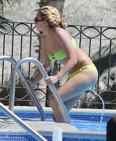 Аманда Байнс в бикини отдыхает в Кабо-Сан-Лукас фото #32