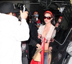 Упругая грудь Бритни Спирс в абсолютно прозрачной блузке