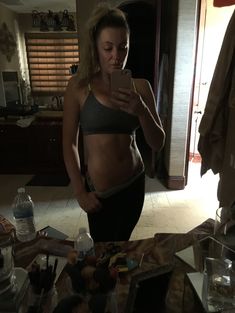 Украденные фото голой Эмбер Николь Миллер фото #65