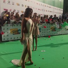 Откровенный наряд Анны Седоковой на вручении премии «Муз-ТВ» фото #13