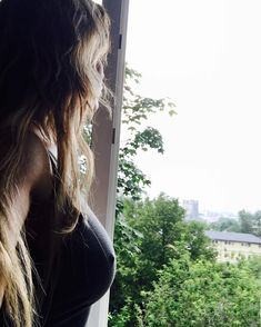 Сексуальная Карина Зверева на горячих селфи фото #16