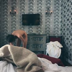 Горячая Уилла Холланд без одежды на фото из Instagram фото #1