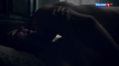 Елизавета Боярская снялась с голой грудью в фильме «Анна Каренина» фото #4