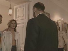 Красотка Ольга Дроздова показала голую грудь в сериале «Бандитский Петербург 2: Адвокат» фото #5