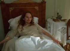 Елена Корикова обнажила грудь в фильме «Барышня-крестьянка» фото #16