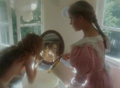 Елена Корикова обнажила грудь в фильме «Барышня-крестьянка» фото #18