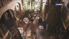 Юлия Пожидаева оголила попу в сериале «Бедные родственники»