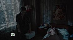 Голая грудь Виталины Гусак в российском сериале «Бесстыдники» фото #2