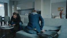 Яркая Екатерина Кабак оголила грудь и попу в российском сериале «Бесстыдники» фото #27