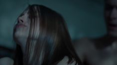 Голая грудь Яны Енжаевой в сериале «Бесстыдники (Россия)» фото #2