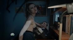 Голая грудь Яны Енжаевой в сериале «Бесстыдники (Россия)» фото #15
