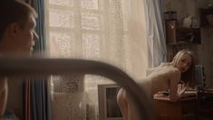 Голая грудь Яны Енжаевой в сериале «Бесстыдники (Россия)» фото #41