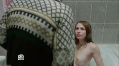 Голая грудь Яны Енжаевой в сериале «Бесстыдники (Россия)» фото #73