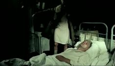 Сочная голая грудь Светланы Ходченковой в фильме «Благословите женщину» фото #5