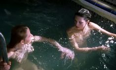 Нина Гогаева снялась голой в сериале «Бригада» фото #6