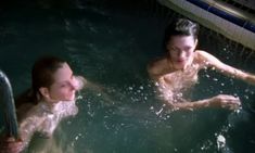 Нина Гогаева снялась голой в сериале «Бригада» фото #7