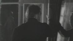 Полностью голая Екатерина Васильева в фильме «Бриллианты для диктатуры пролетариата» фото #1