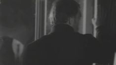 Полностью голая Екатерина Васильева в фильме «Бриллианты для диктатуры пролетариата» фото #3