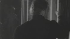 Полностью голая Екатерина Васильева в фильме «Бриллианты для диктатуры пролетариата» фото #5