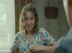 Светлана Смирнова-Марцинкевич засветила голую грудь в фильме «В субботу» фото #6