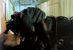 Голые сиськи Анны Тихоновой в фильме «Взбесившийся автобус» фото #2