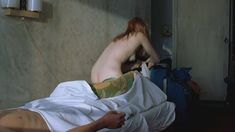 Виктория Смирнова оголила попу в фильме «Война» фото #4