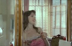 Анна Самохина засветила сиськи в фильме «Воры в законе» фото #2