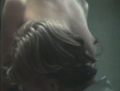 Голые сиськи Инги Ильм в фильме «Глаза» фото #6