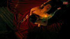 Абсолютно голая Анна Азарова в фильме «Гольфстрим под айсбергом» фото #6