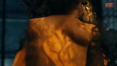 Абсолютно голая Анна Азарова в фильме «Гольфстрим под айсбергом» фото #9