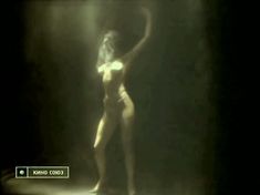 Екатерина Семенова оголила грудь и попу в фильме «Грешница в маске» фото #5