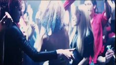 Анастасия Цветаева засветила грудь в сериале «Грозовые ворота» фото #4