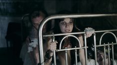 Агния Кузнецова оголила грудь и попу в фильме «Груз 200» фото #16