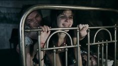 Агния Кузнецова оголила грудь и попу в фильме «Груз 200» фото #19