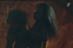 Ольга Кабо снялась голой в фильме «Две стрелы. Детектив каменного века» фото #3