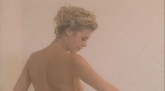 Красотка Светлана Тимофеева-Летуновская  оголила грудь и попу в сериале «Дзисай» фото #15