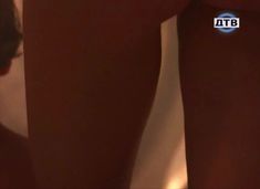 Шикарные голые сиськи Дарьи Поверенновой в сериале «Дневники «Красной туфельки»» фото #6