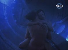 Шикарные голые сиськи Дарьи Поверенновой в сериале «Дневники «Красной туфельки»» фото #35