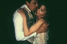 Анастасия Вертинская засветила грудь в сериале «Дни и годы Николая Батыгина»