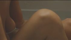 Александра Ребенок снялась полностью голой в фильме «До свидания мама» фото #48