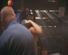 Заманчивая Ольга Кабо засветила сиськи в сериале «Дом у большой реки» фото #25