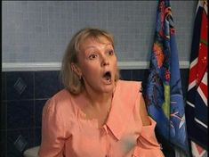 Марина Дюжева засветила трусики в сериале «Дружная семейка» фото #2