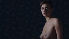 Полностью голая Ирина Вилкова в фильме «Её звали Муму» фото #70